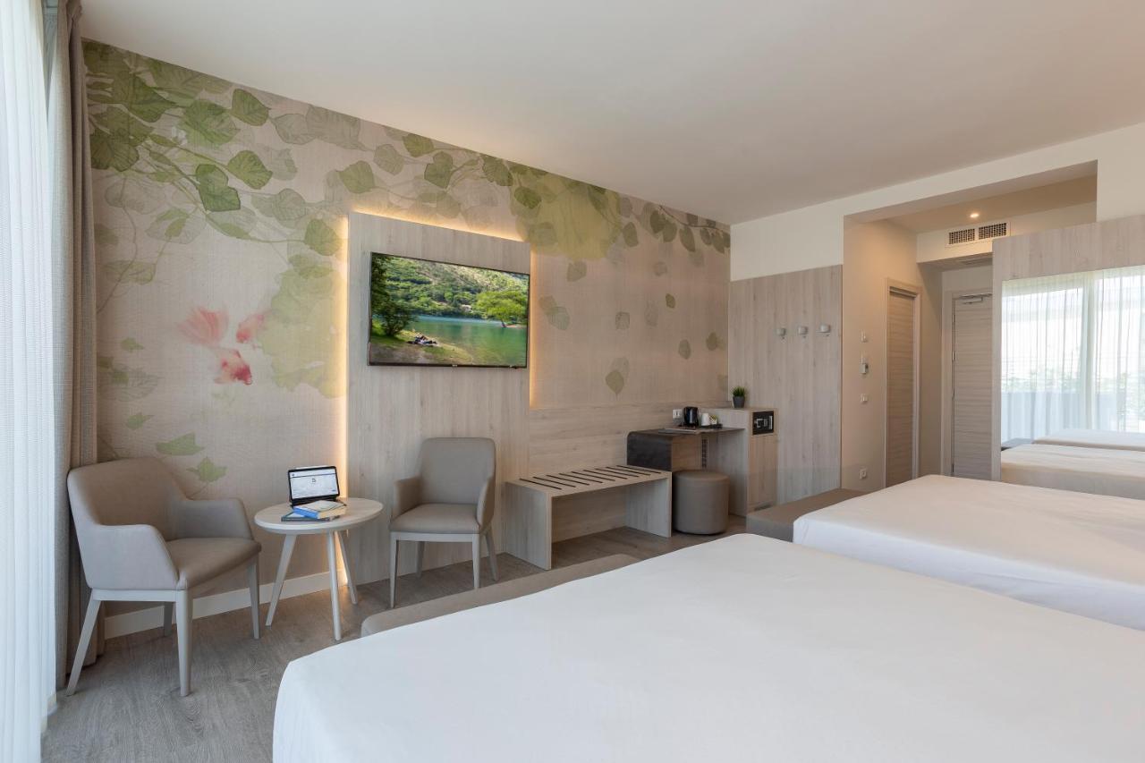 Hotel Doriana 3*