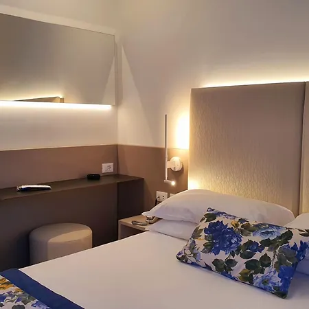Hotel Doriana Caorle Exterior photo